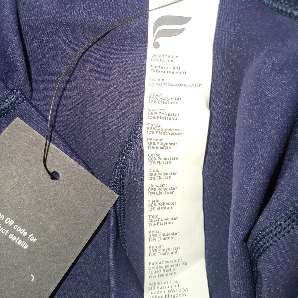 Fabletics Women's High Waisted On-The-Go 6" Navy Blue Size Small-Brand New! - Picture 6 of 6